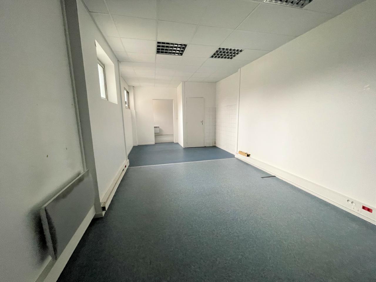 Bureau Villeneuve-d'Ascq 2369m² Location bureau Villeneuve-d'Ascq Nord OLBUR2202327 10